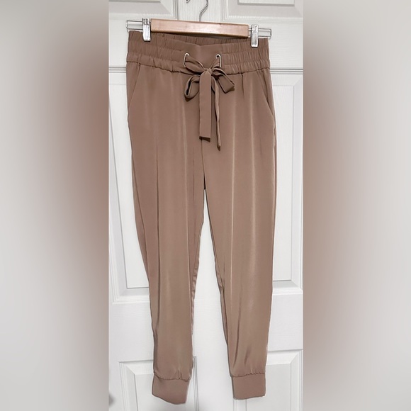 Dynamite XS Paper bag Joggers - Picture 3 of 4